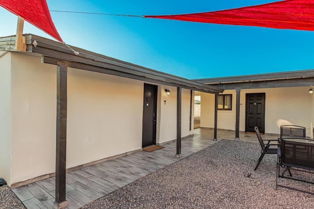 Phoenix Retreat - Studio With King Bed - 10 Min From Airp - Unit C Exterior foto